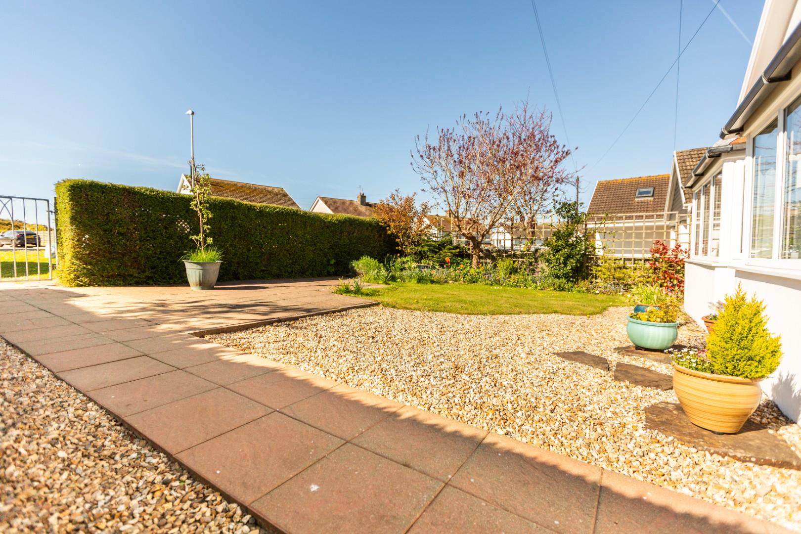 Three Cliffs Drive, Southgate, Swansea, SA3 2BN